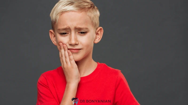Instant home remedy for children's nighttime toothache